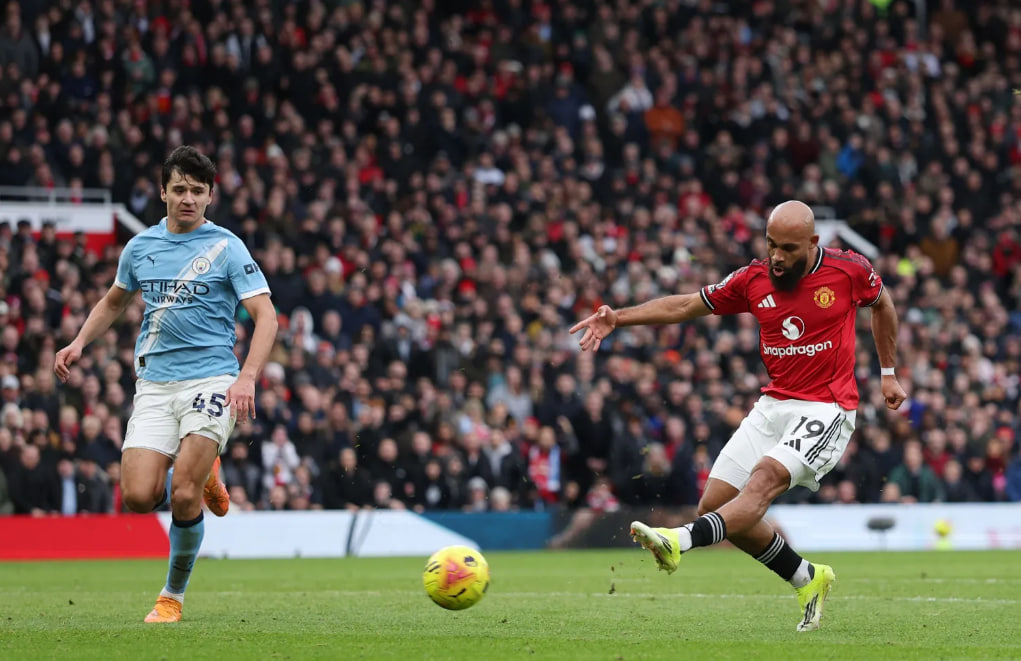 Manchester United vs Manchester City (19:30 – 17/01) | Xem lại trận đấu